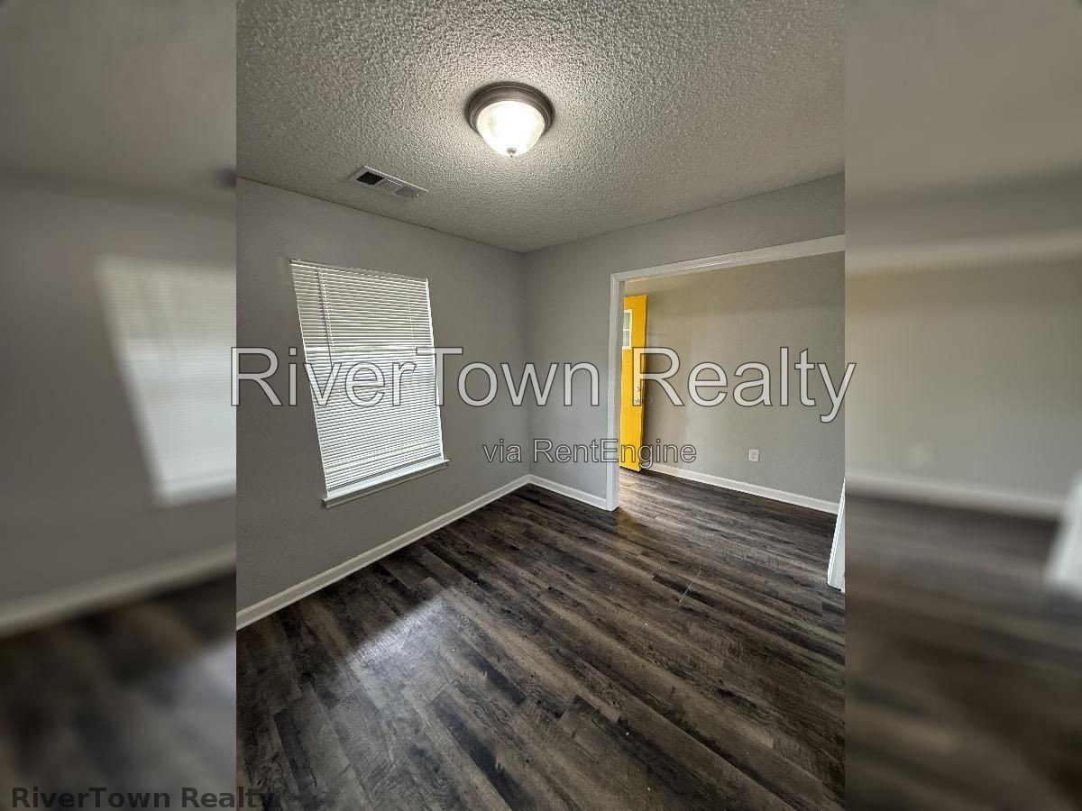 Modern, Pet-Friendly Home with Spacious Living & Prime Location! property image